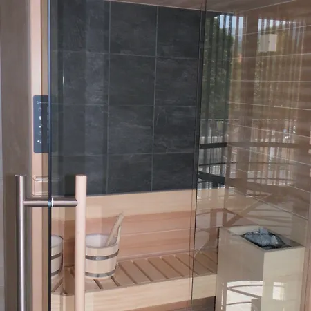 Ξενοδοχείο Grand Delle Rocche 4*