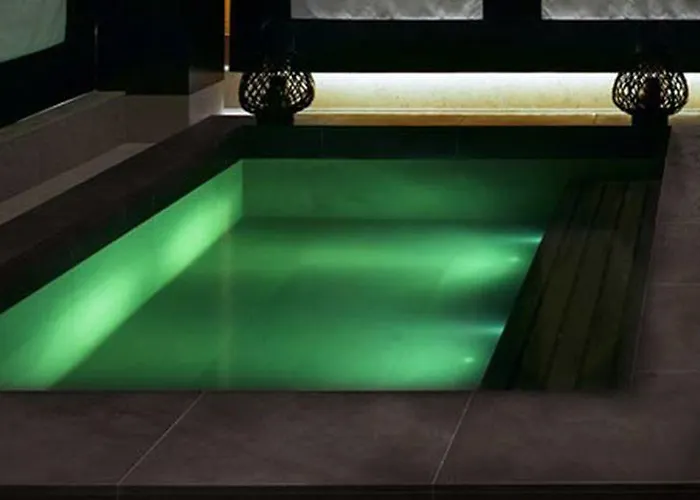 Ξενοδοχείο Grand Delle Rocche 4*