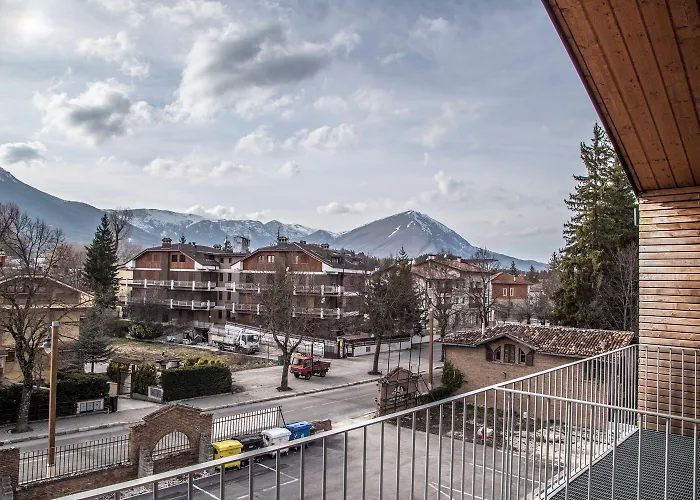 Grand Delle Rocche Ξενοδοχείο 4*