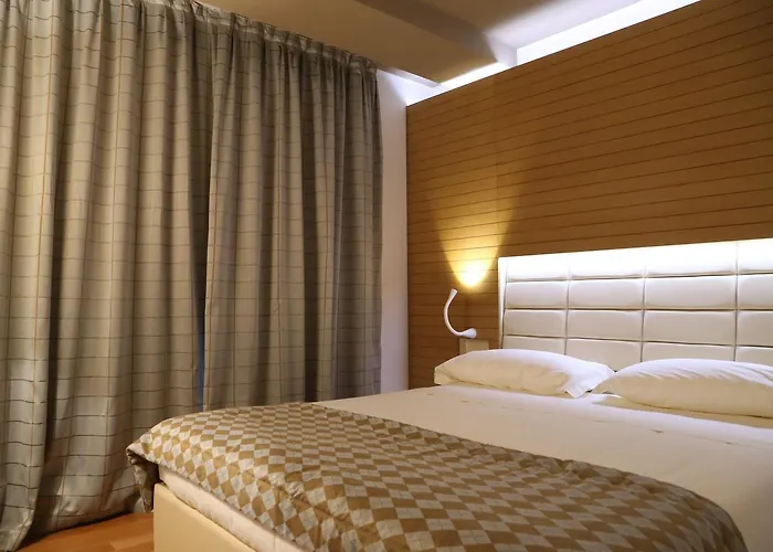 Grand Delle Rocche 4* Rocca di Mezzo